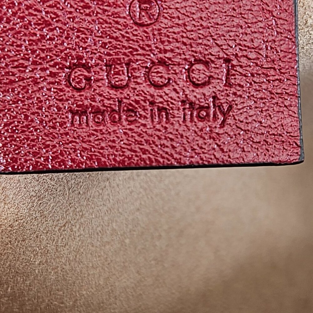 Gucci Marmont Quilted Canvas - Picture 9 of 12